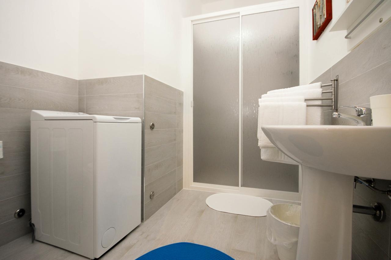Villa Barbara...A 100 Passi Dal Mare!!!! ลาสการี ภายนอก รูปภาพ