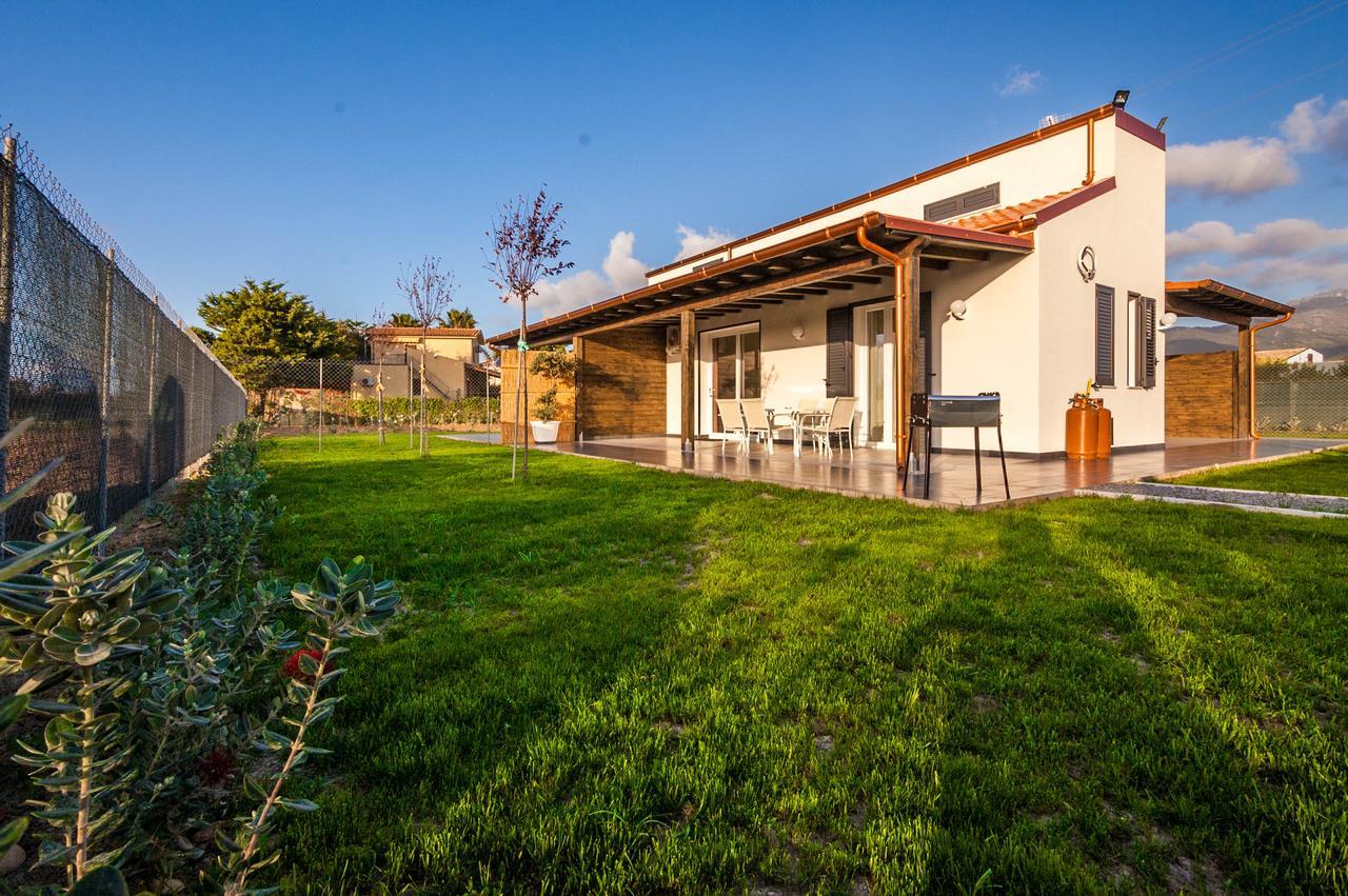 Villa Barbara...A 100 Passi Dal Mare!!!! ลาสการี ภายนอก รูปภาพ