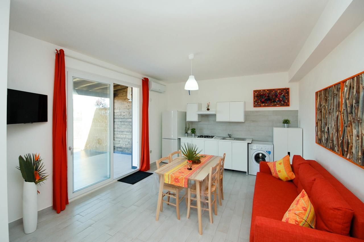 Villa Barbara...A 100 Passi Dal Mare!!!! ลาสการี ภายนอก รูปภาพ